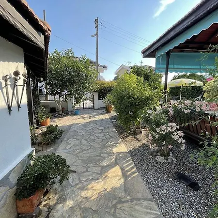 Villa Private 3 Bedroom Perfect Location *