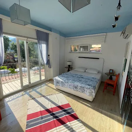 Private 3 Bedroom Perfect Location Villa